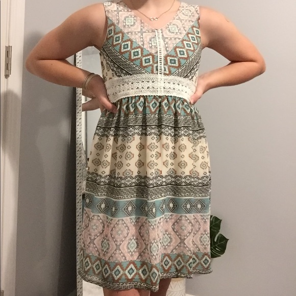 Patterned Dress - Picture 1 of 1